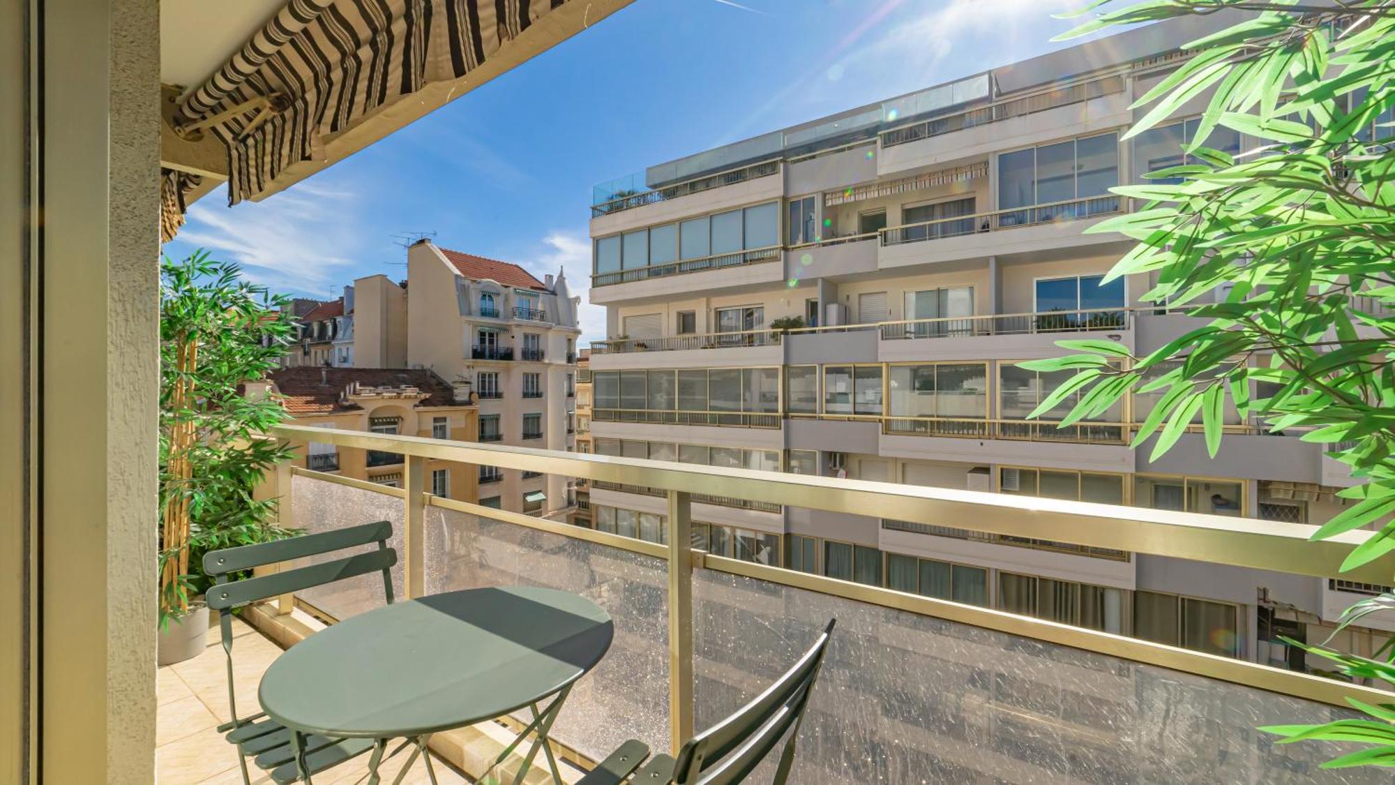Centre Croisette - Dernier Etage - 3 - 3 Salle De Bains- Prime Location Apartment